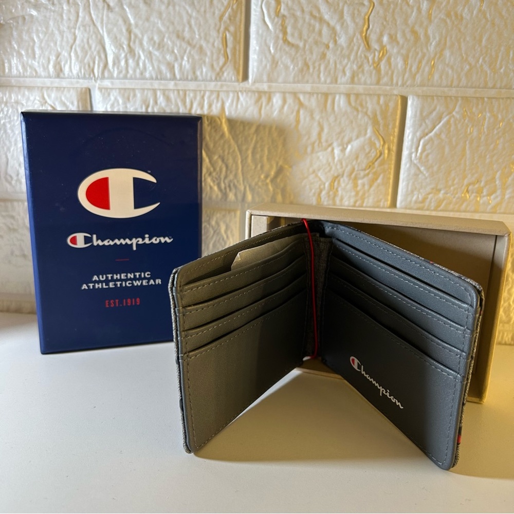 Champion Wallet - Picture 2 of 2